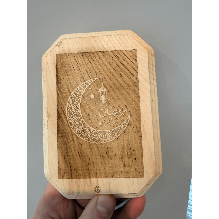 MUVANI Ramadan Kareem Lantern Wood Plaque